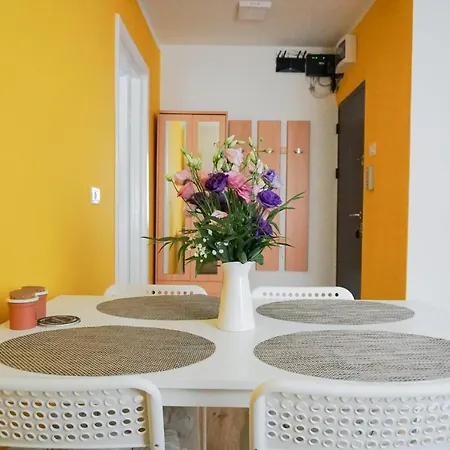 7 Min From Center - Stecop 3 -central-unique-qb Apartment *