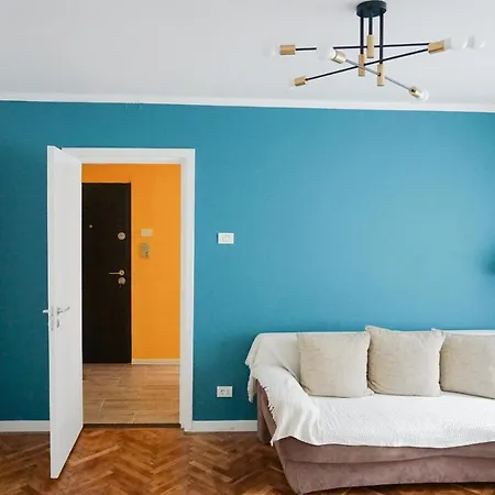 7 Min From Center - Stecop 3 -central-unique-qb *