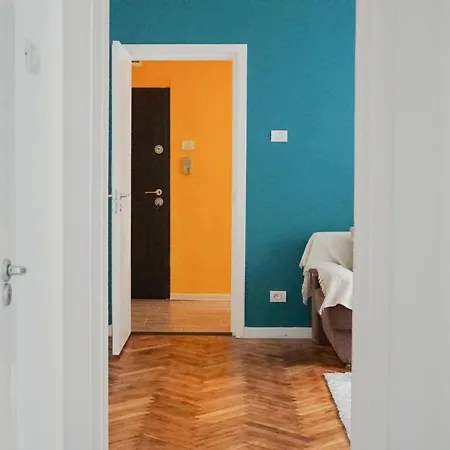 7 Min From Center - Stecop 3 -central-unique-qb Apartment *