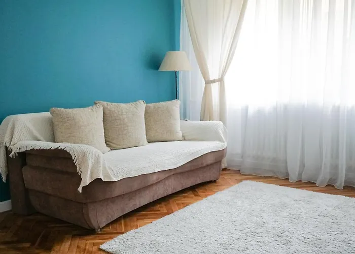 7 Min From Center - Stecop 3 -central-unique-qb