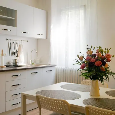 7 Min From Center - Stecop 3 -central-unique-qb Apartament