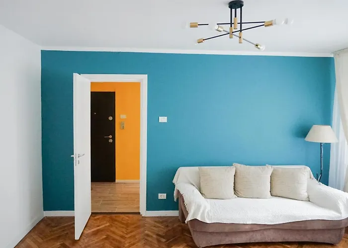 7 Min From Center - Stecop 3 -central-unique-qb *